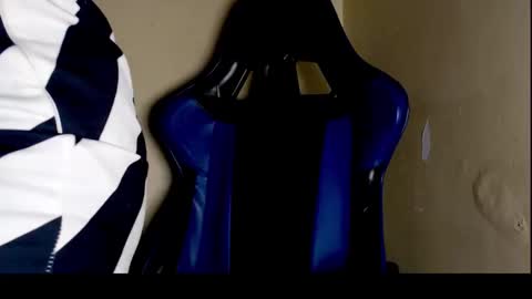 Snapshot of ebony_choco2 chatting on February 26, 12:38 pm ebony choco2 online show from February 26, 12:38 pm