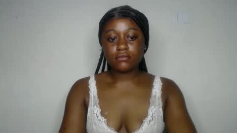 Snapshot of ebony_fatass chatting on September 23, 7:06 am Ella online show from September 23, 7:06 am