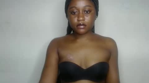 Snapshot of ebony_fatass chatting on September 25, 7:45 pm Ella online show from September 25, 7:45 pm