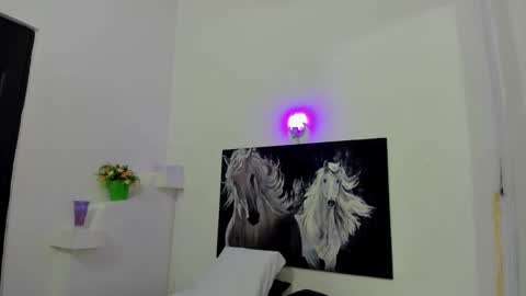 Snapshot of ebony_katterin chatting on February 26, 7:08 pm ebony_katterin online show from February 26, 7:08 pm