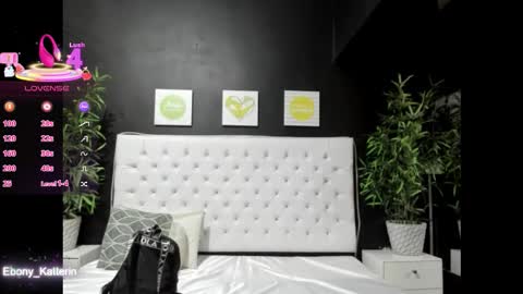 ebony_katterin online show from November 26, 11:00 am