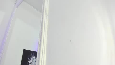 Snapshot of ebony_katterin chatting on February 13, 7:10 pm ebony_katterin online show from February 13, 7:10 pm