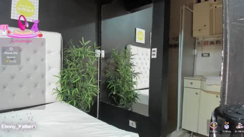 ebony_katterin online show from October 31, 11:36 am