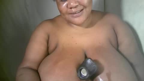 ebony_magixs online show from April 21, 1:42 am