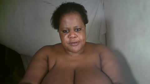 ebony_magixs online show from April 22, 7:22 pm