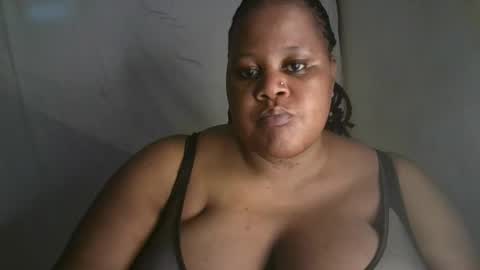 ebony_magixs online show from April 25, 11:46 am