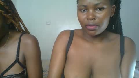 Snapshot of ebony_meeky chatting on September 22, 11:47 pm ebony_meeky online show from September 22, 11:47 pm