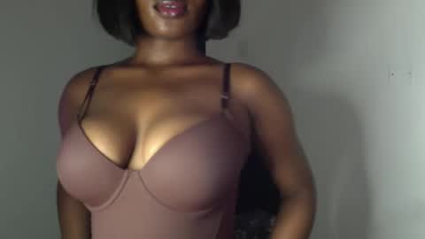 delilah online show from March 23, 7:53 pm