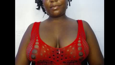Snapshot of ebony_sexy_queen chatting on October 15, 7:16 pm Racheal online show from October 15, 7:16 pm
