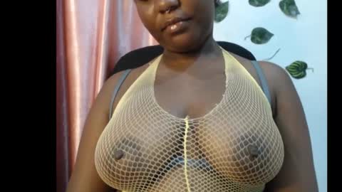 Snapshot of ebony_sexy_queen chatting on September 16, 11:51 am Racheal online show from September 16, 11:51 am