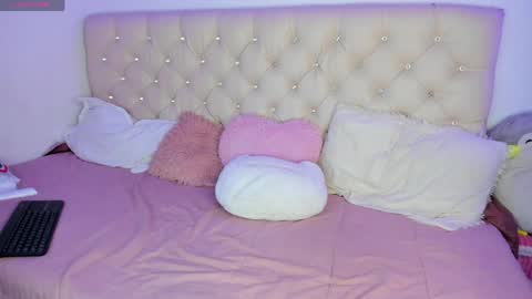 Queen Ebony online show from June 6, 5:41 pm