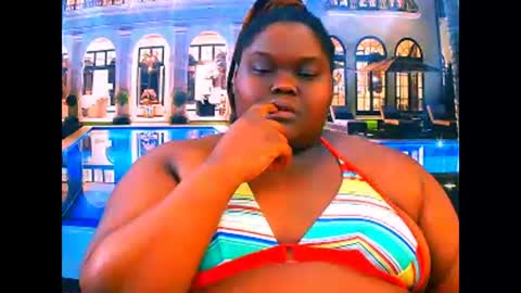 ebonyhotbuns4u2luv online show from April 24, 12:30 pm