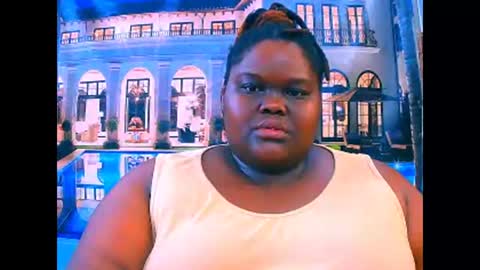 ebonyhotbuns4u2luv online show from April 22, 5:37 am