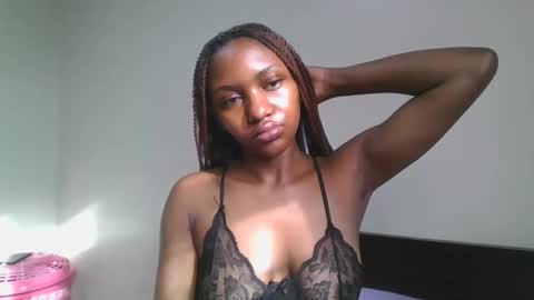 ebonyslut09 online show from March 2, 5:30 am