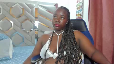 ebonysquirtcol online show from January 16, 11:12 pm