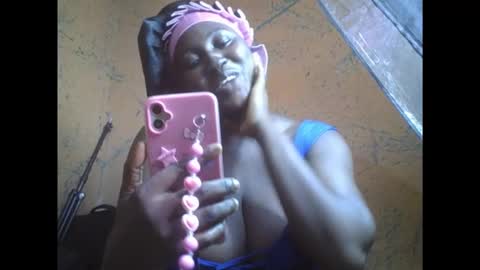 ebonyvd online show from February 11, 4:30 pm