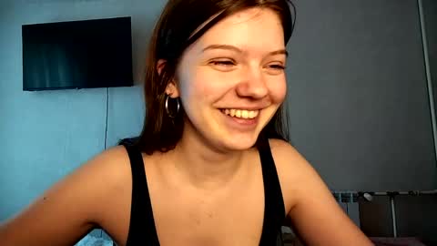 Eri online show from April 26, 3:10 pm