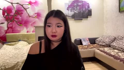 Eri online show from April 17, 9:50 pm