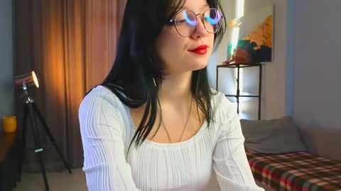 Snapshot of edithbrucker chatting on February 20, 3:56 am Im Sally  Im new here   lets meet online show from February 20, 3:56 am