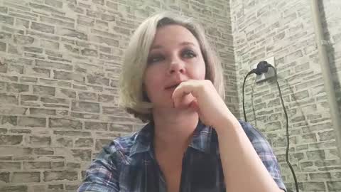 edithmanning online show from January 22, 6:10 am