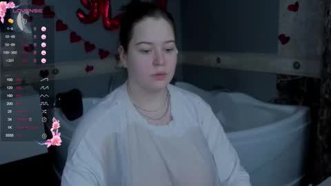 ednaadamse online show from February 20, 9:11 am