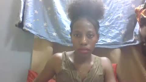 edwige770943 online show from April 13, 7:20 am