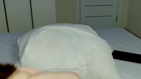 eelena4kiss online show from April 19, 10:48 am