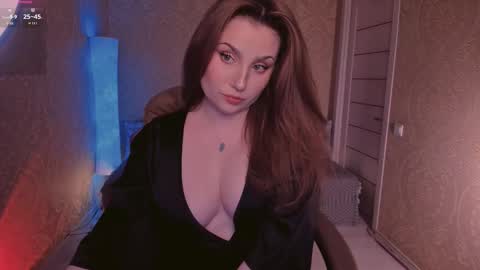 Snapshot of eesmaaarr chatting on September 30, 11:31 pm eesmaaarr online show from September 30, 11:31 pm