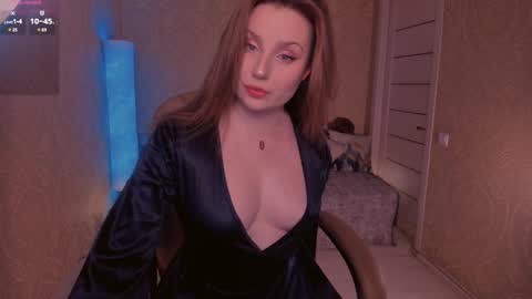 Snapshot of eesmaaarr chatting on March 8, 10:34 pm eesmaaarr online show from March 8, 10:34 pm