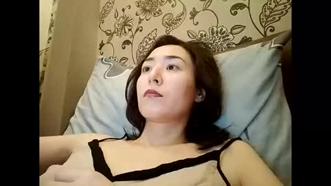Effy online show from June 11, 2:36 pm