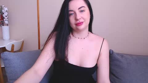 Effy online show from January 10, 9:44 am