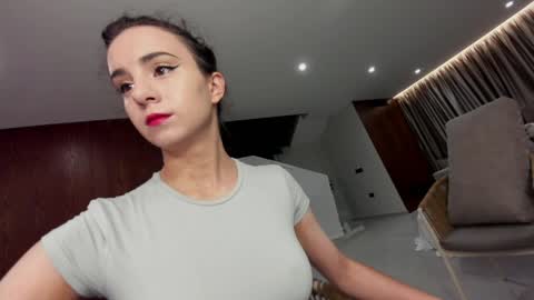 Erik and Alice online show from April 20, 3:31 am