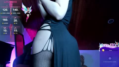 eileen_pinkman online show from April 23, 5:48 am