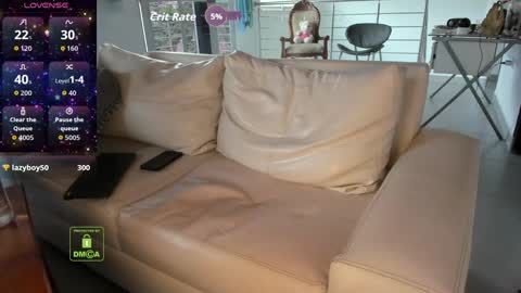 Snapshot of eileen_rose chatting on October 3, 4:56 pm Eileen Rose Milf online show from October 3, 4:56 pm