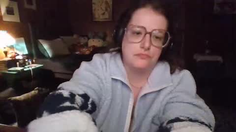 eilidh 3 online show from January 18, 2:19 am