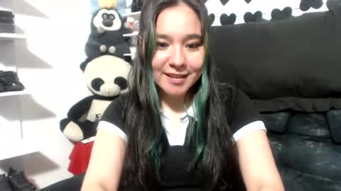 eilish_12 online show from July 29, 6:57 am
