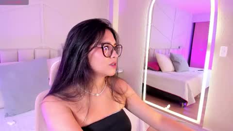 Snapshot of eimmy_bm chatting on October 2, 5:07 pm eimmy_bm online show from October 2, 5:07 pm