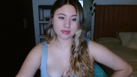 EIMY   MODEL INDEPENDENT online show from April 19, 3:17 am