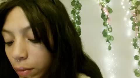 Snapshot of eiviiy1609 chatting on October 9, 2:43 pm eiviiy1609 online show from October 9, 2:43 pm