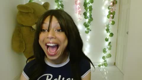 Snapshot of eiviiy1609 chatting on September 27, 2:46 pm eiviiy1609 online show from September 27, 2:46 pm