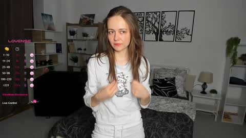 Snapshot of el1s_well chatting on December 26, 6:12 pm Elis 3 online show from December 26, 6:12 pm