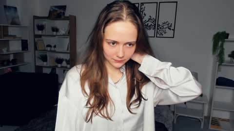 Snapshot of el1s_well chatting on December 23, 6:16 pm Elis 3 online show from December 23, 6:16 pm