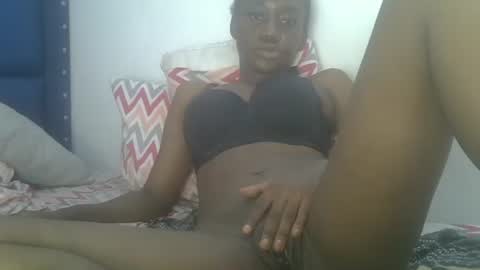 petite online show from May 8, 11:13 am