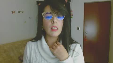 ela_3611 online show from April 29, 5:10 am