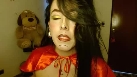 ela_3611 online show from October 31, 9:41 pm