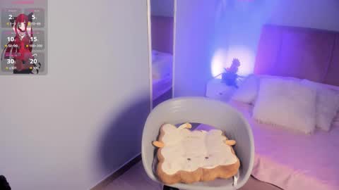 Ela online show from December 13, 9:10 pm