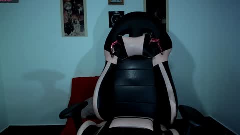 eli online show from December 5, 5:04 am