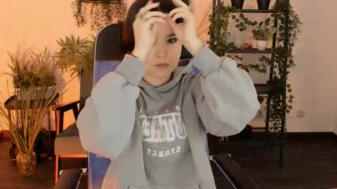 Your sweet girl online show from December 14, 10:26 pm