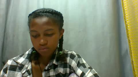 Snapshot of elaliealdy chatting on October 3, 7:57 am elaliealdy online show from October 3, 7:57 am