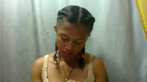 Snapshot of elaliealdy chatting on September 24, 5:39 am elaliealdy online show from September 24, 5:39 am